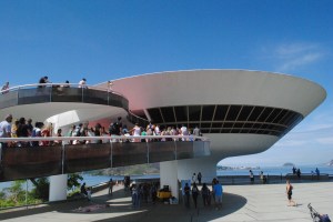 Passeio com com as familias Vamos ao Museu MAC EI 2018-03-10 FT (18)