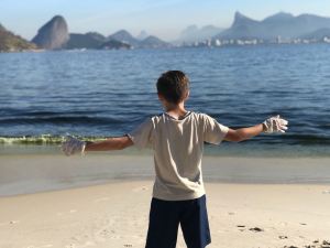 Por um Mundo Melhor – EF4T3 (1) Por um Mundo Melhor - EF4T3 (1)