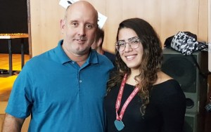 Premiação Viz e Aluna.jpeg2-2-1 Premiação Viz e Aluna.jpeg2-2-1