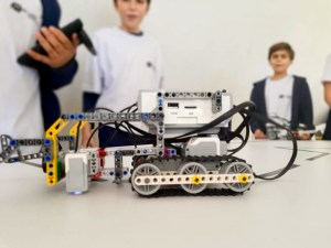 sem título (5 de 17) sem título (5 de 17)