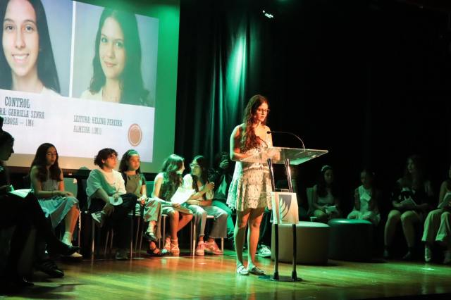 Lançamento em Palavras